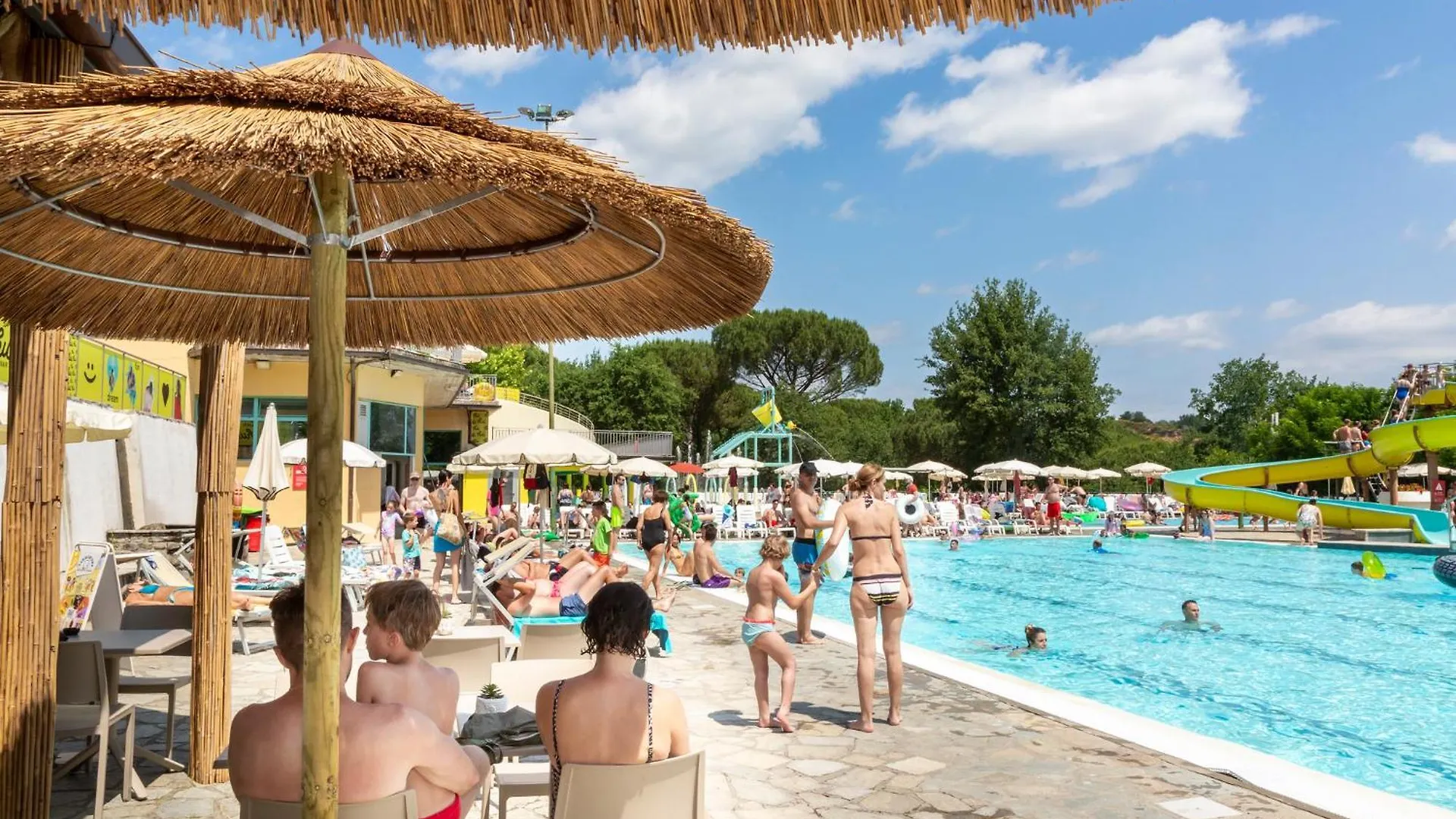 **** Holiday park Hu Norcenni Girasole Village Figline Valdarno Italy