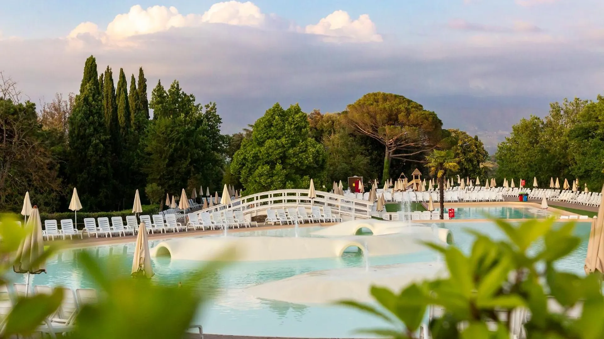 Hu Norcenni Girasole Village Figline Valdarno